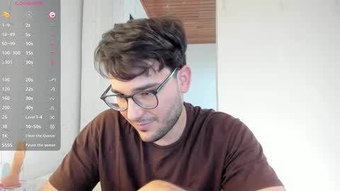 Snapshot of vito_ferrero chatting on 19, 12, 2025 Vito Ferrer online show from 19, 12, 2025