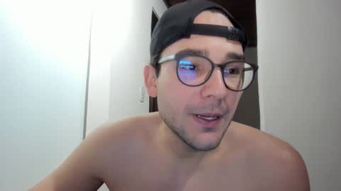 Snapshot of vito_ferrero chatting on 22, 4, 2026 Vito Ferrer online show from 22, 4, 2026