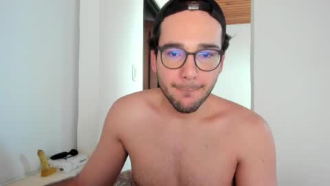 Snapshot of vito_ferrero chatting on 6, 5, 2026 Vito Ferrer online show from 6, 5, 2026