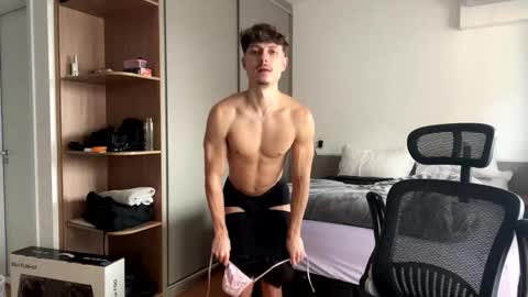 vitoraugustoxxx online show from 31, 10, 2025