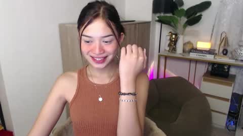 Vivian online show from 10, 9, 2025