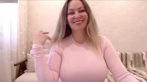 Snapshot of vivian_soul chatting on 9, 5, 2026 Vivian online show from 9, 5, 2026