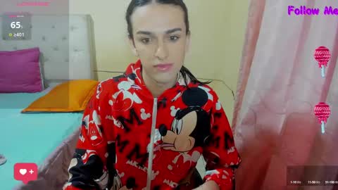 Snapshot of vivianalatin chatting on 5, 1, 2025 instagram Viviana73215 online show from 5, 1, 2025