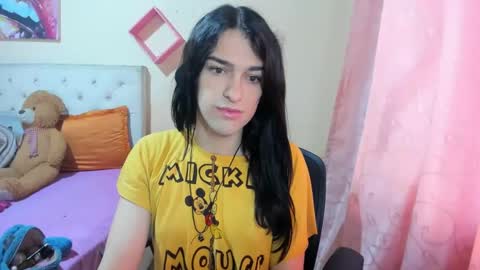 Snapshot of vivianalatin chatting on 10, 1, 2025 instagram Viviana73215 online show from 10, 1, 2025