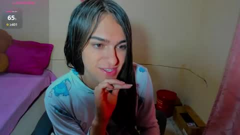 Snapshot of vivianalatin chatting on 3, 2, 2025 instagram Viviana73215 online show from 3, 2, 2025