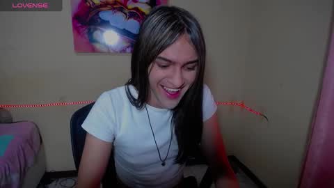Snapshot of vivianalatin chatting on 15, 2, 2025 instagram Viviana73215 online show from 15, 2, 2025