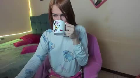 Snapshot of vivianalatin chatting on 12, 9, 2025 instagram Viviana73215 online show from 12, 9, 2025