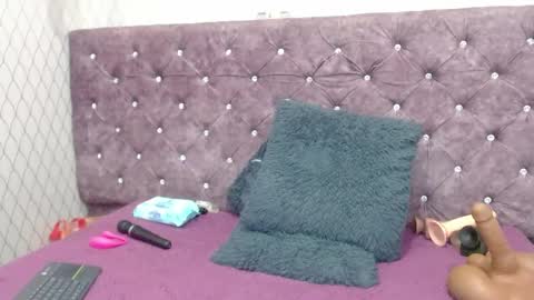 Snapshot of vivianrose3x chatting on 28, 1, 2025 VivianRose online show from 28, 1, 2025