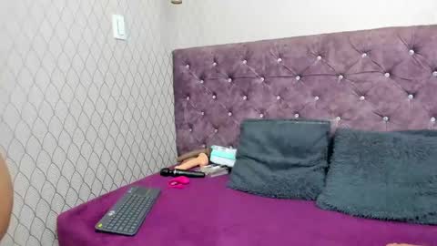 Snapshot of vivianrose3x chatting on 6, 3, 2025 VivianRose online show from 6, 3, 2025