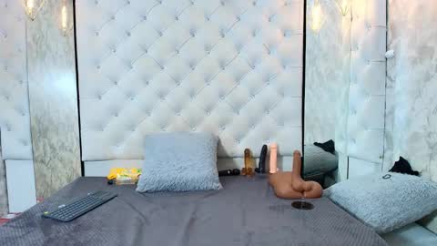 Snapshot of vivianrose3x chatting on 22, 2, 2026 VivianRose online show from 22, 2, 2026