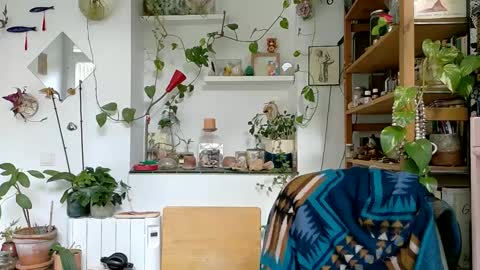 Snapshot of vivid_ether chatting on 6, 1, 2025 Viv online show from 6, 1, 2025