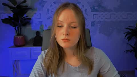 Vivien online show from 1, 3, 2025