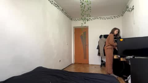 Vivi online show from 3, 11, 2025