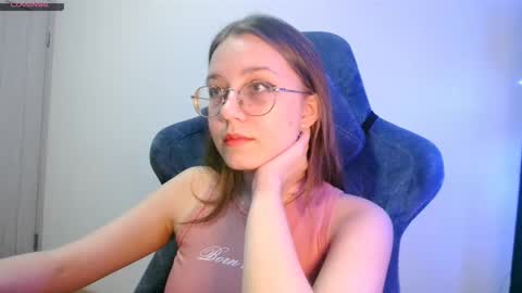 Snapshot of vivivivikkie chatting on 14, 1, 2026 vivivivikkie online show from 14, 1, 2026