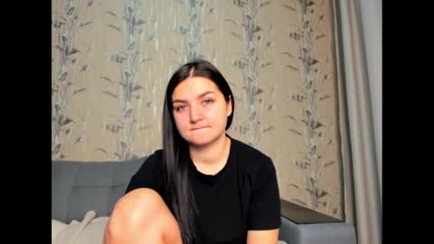 Snapshot of vivstar chatting on 4, 2, 2025 vivstar online show from 4, 2, 2025