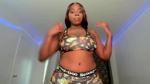 Sasha Malone online show from 11, 4, 2026