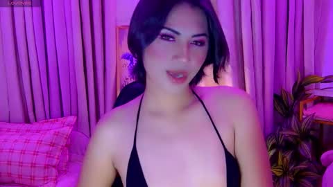 Snapshot of vixenluscious chatting on 23, 10, 2025 vixenluscious online show from 23, 10, 2025