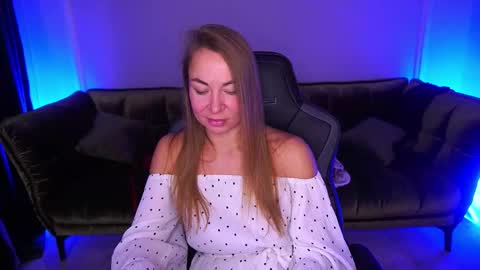 Ur Lady online show from 6, 11, 2025