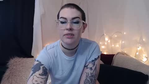 Snapshot of vixinvvitch chatting on 11, 12, 2024 VIXIN online show from 11, 12, 2024