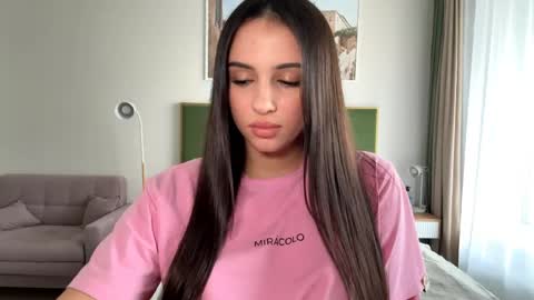 Miss Mia online show from 27, 5, 2026
