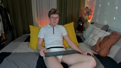 Vlad Dinovich online show from 5, 2, 2025