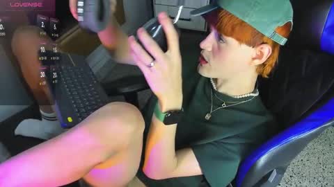 Snapshot of vladhellsing4 chatting on 27, 9, 2025 Vlad online show from 27, 9, 2025