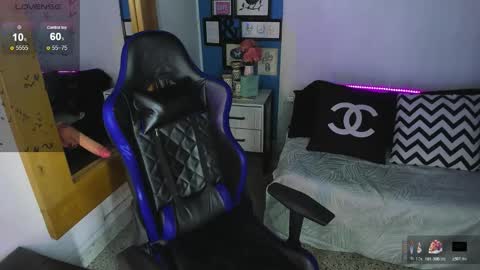 Snapshot of vladhellsing4 chatting on 9, 11, 2025 Vlad online show from 9, 11, 2025