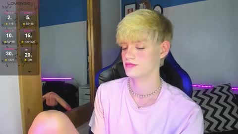 Snapshot of vladhellsing4 chatting on 22, 11, 2025 Vlad online show from 22, 11, 2025