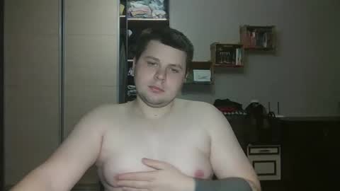 Volshebnik1302 online show from 6, 3, 2025