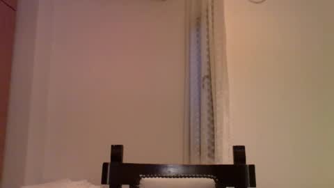 Snapshot of volve5 chatting on 1, 1, 2025 volve5 online show from 1, 1, 2025