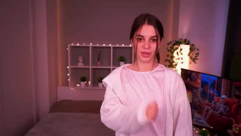 Sofia online show from 8, 11, 2025