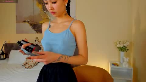 Snapshot of vonen_ray chatting on 14, 12, 2025 Vonen online show from 14, 12, 2025