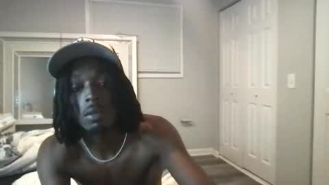 Snapshot of vonnieeb2x chatting on 18, 10, 2025 vonnieeb2x online show from 18, 10, 2025