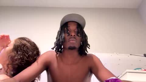 Snapshot of vonnieeb2x chatting on 30, 11, 2025 vonnieeb2x online show from 30, 11, 2025