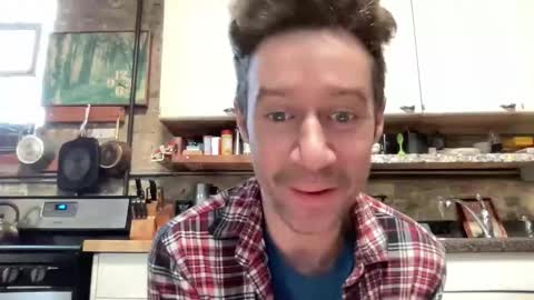 Snapshot of voodoochilelove chatting on 21, 12, 2025 Djangus Roundstone online show from 21, 12, 2025