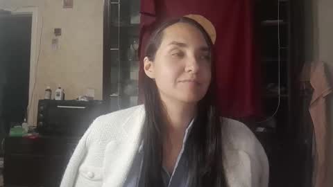 Snapshot of voulezvous_angel chatting on 28, 10, 2025 voulezvous_angel online show from 28, 10, 2025