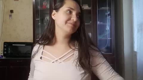 Snapshot of voulezvous_angel chatting on 1, 2, 2026 voulezvous_angel online show from 1, 2, 2026