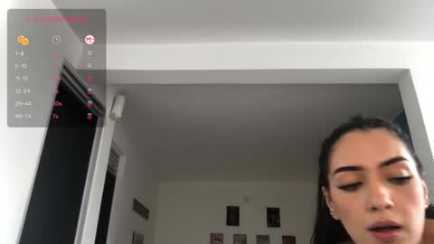 Snapshot of vsantini_ chatting on 22, 2, 2025 vsantini_ online show from 22, 2, 2025