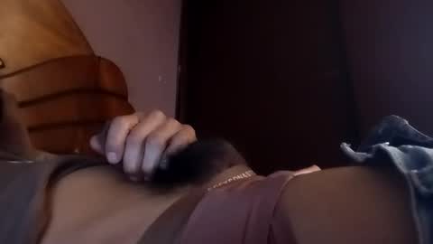 Snapshot of vujadetr chatting on 15, 12, 2025 vujadetr online show from 15, 12, 2025