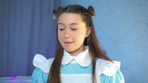 Ethal - thank you for thumb up online show from 18, 12, 2025