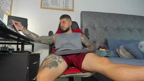 vyxen_ online show from 28, 2, 2026