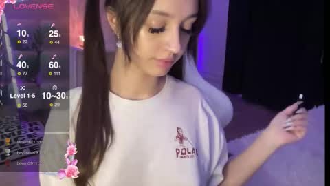 Snapshot of w33d7 chatting on 13, 12, 2025 Alice Before pvt write to me in PM online show from 13, 12, 2025