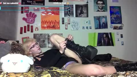 Snapshot of wahbaby chatting on 6, 3, 2026 marz online show from 6, 3, 2026