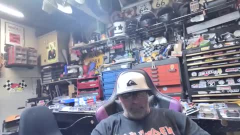 Snapshot of wakesblowinclouds chatting on 14, 10, 2025 wakesblowinclouds online show from 14, 10, 2025