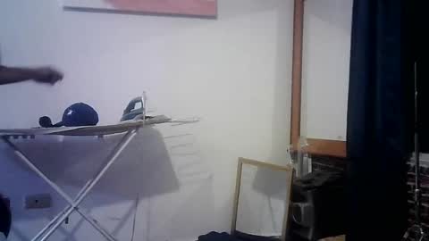 Snapshot of walo_77 chatting on 5, 8, 2026 walo_77 online show from 5, 8, 2026