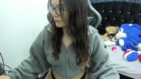 Snapshot of wanda_sg chatting on 19, 2, 2025 Alexandra online show from 19, 2, 2025