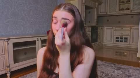 Snapshot of wandabraund chatting on 11, 9, 2025 hello guys im Lilian online show from 11, 9, 2025