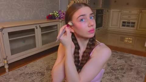 Snapshot of wandabraund chatting on 12, 9, 2025 hello guys im Lilian online show from 12, 9, 2025