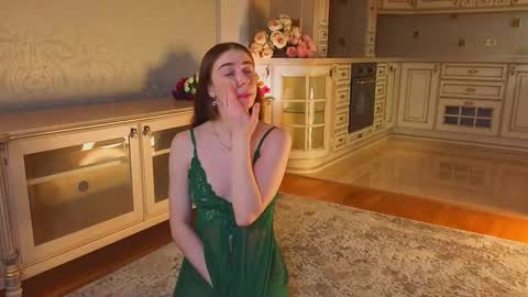 Snapshot of wandabraund chatting on 4, 10, 2025 hello guys im Lilian online show from 4, 10, 2025