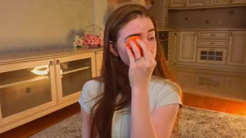 Snapshot of wandabraund chatting on 26, 11, 2025 hello guys im Lilian online show from 26, 11, 2025